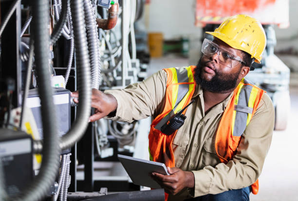Best Licensed Electrician  in Angustura, NM